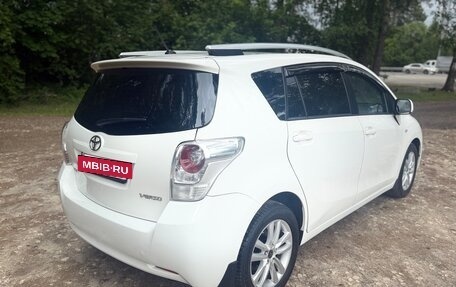 Toyota Verso I, 2011 год, 1 000 000 рублей, 8 фотография