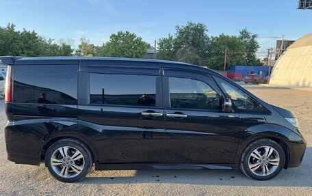 Honda Stepwgn IV, 2015 год, 1 520 000 рублей, 2 фотография