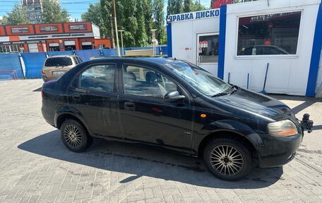 Chevrolet Aveo III, 2005 год, 200 000 рублей, 4 фотография