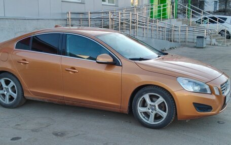 Volvo S60 III, 2012 год, 1 300 000 рублей, 2 фотография