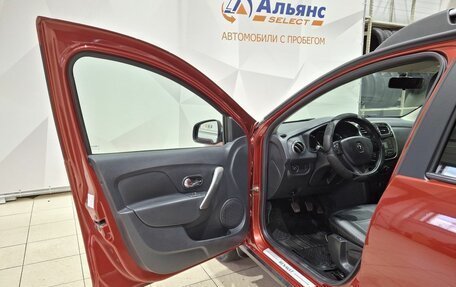 Renault Sandero II рестайлинг, 2017 год, 1 130 000 рублей, 23 фотография