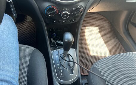 Hyundai Solaris II рестайлинг, 2014 год, 950 000 рублей, 9 фотография