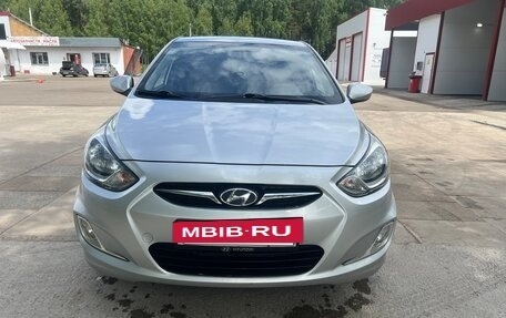 Hyundai Solaris II рестайлинг, 2014 год, 950 000 рублей, 4 фотография