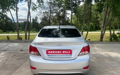 Hyundai Solaris II рестайлинг, 2014 год, 950 000 рублей, 3 фотография