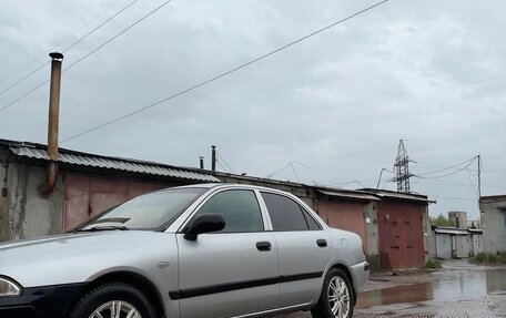 Mitsubishi Carisma I, 2002 год, 175 000 рублей, 2 фотография