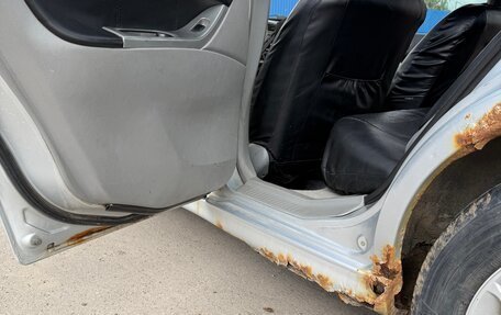 Mitsubishi Galant VIII, 2002 год, 150 000 рублей, 15 фотография