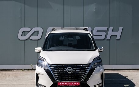 Nissan Serena IV, 2020 год, 2 200 000 рублей, 3 фотография