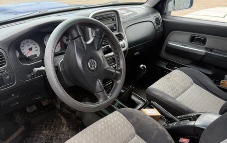 Nissan NP300, 2010 год, 600 000 рублей, 8 фотография