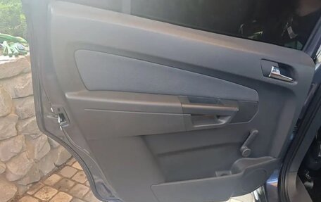 Opel Zafira B, 2007 год, 650 000 рублей, 16 фотография
