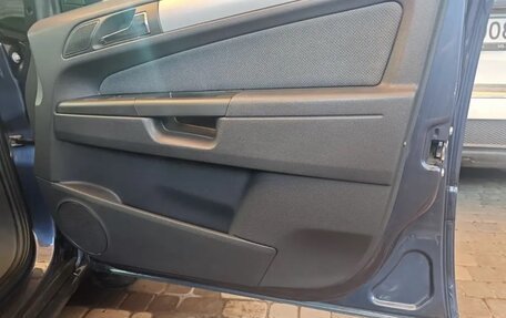 Opel Zafira B, 2007 год, 650 000 рублей, 15 фотография