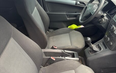 Opel Zafira B, 2006 год, 330 000 рублей, 8 фотография
