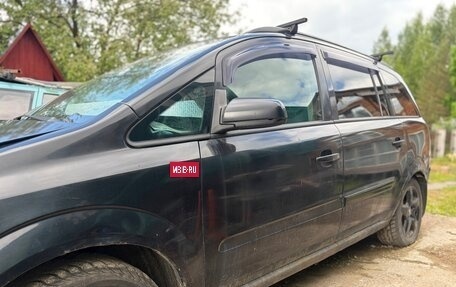 Opel Zafira B, 2006 год, 330 000 рублей, 13 фотография