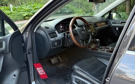 Volkswagen Touareg III, 2012 год, 2 450 000 рублей, 6 фотография