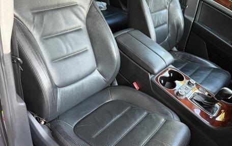 Volkswagen Touareg III, 2012 год, 2 450 000 рублей, 10 фотография