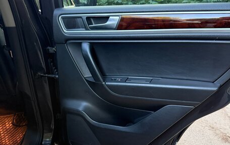 Volkswagen Touareg III, 2012 год, 2 450 000 рублей, 18 фотография