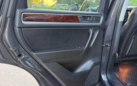 Volkswagen Touareg III, 2012 год, 2 450 000 рублей, 17 фотография