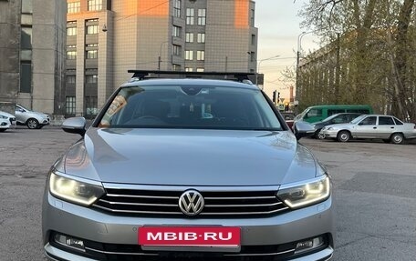 Volkswagen Passat B8 рестайлинг, 2015 год, 1 680 000 рублей, 9 фотография