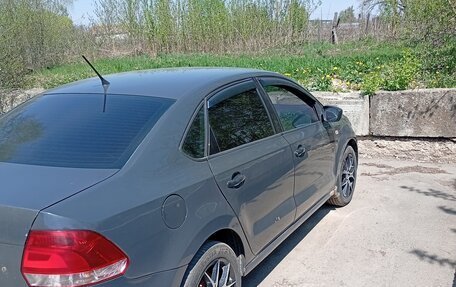 Volkswagen Polo VI (EU Market), 2013 год, 600 000 рублей, 2 фотография
