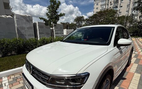 Volkswagen Tiguan II, 2019 год, 2 450 000 рублей, 8 фотография