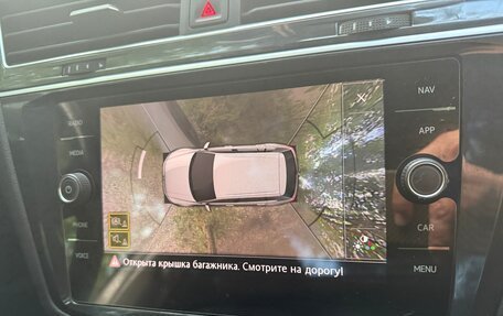 Volkswagen Tiguan II, 2019 год, 2 450 000 рублей, 13 фотография