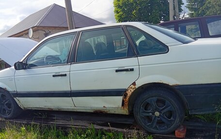 Volkswagen Passat B3, 1988 год, 65 000 рублей, 1 фотография