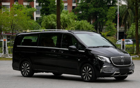 Mercedes-Benz Vito, 2024 год, 5 600 000 рублей, 1 фотография
