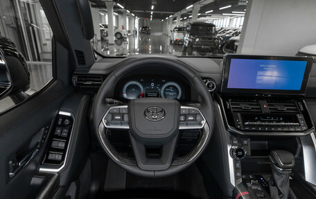 Toyota Land Cruiser, 2026 год, 16 300 000 рублей, 11 фотография