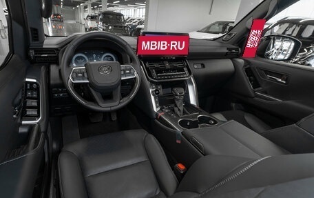 Toyota Land Cruiser, 2026 год, 16 300 000 рублей, 7 фотография