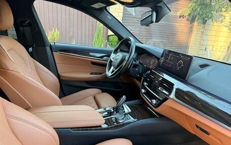 BMW 5 серия, 2020 год, 4 950 000 рублей, 14 фотография