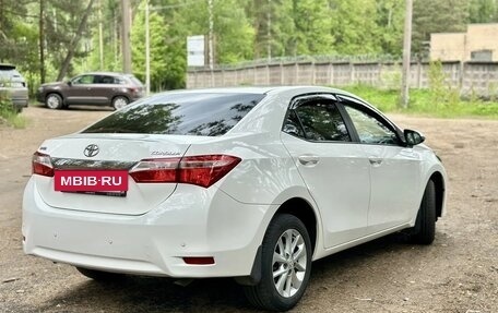 Toyota Corolla, 2015 год, 1 650 000 рублей, 5 фотография
