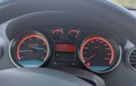 Peugeot 408 I рестайлинг, 2014 год, 740 000 рублей, 25 фотография