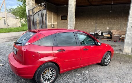 Ford Focus IV, 2001 год, 320 000 рублей, 2 фотография