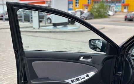 Hyundai Solaris II рестайлинг, 2013 год, 800 000 рублей, 14 фотография