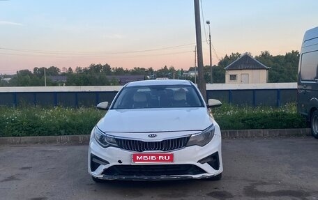 KIA Optima IV, 2019 год, 1 450 000 рублей, 1 фотография
