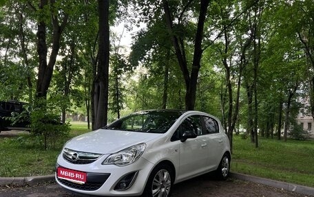Opel Corsa D, 2013 год, 670 000 рублей, 1 фотография