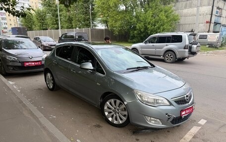 Opel Astra J, 2011 год, 395 000 рублей, 1 фотография