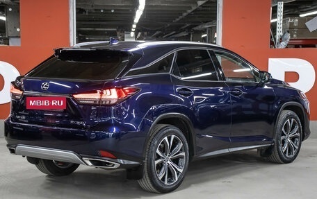 Lexus RX IV рестайлинг, 2020 год, 5 800 000 рублей, 6 фотография