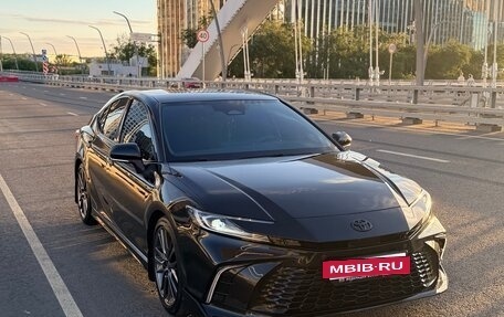 Toyota Camry, 2024 год, 3 999 000 рублей, 2 фотография