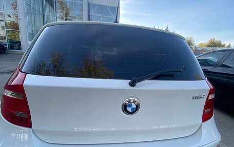 BMW 1 серия, 2011 год, 810 000 рублей, 3 фотография