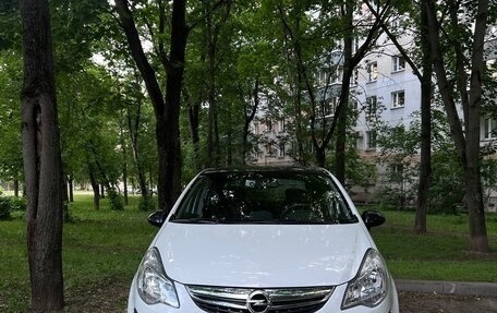 Opel Corsa D, 2013 год, 670 000 рублей, 2 фотография