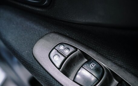 Nissan Serena IV, 2010 год, 1 090 000 рублей, 9 фотография