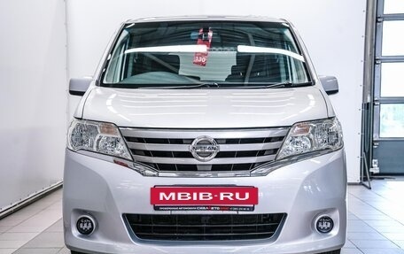 Nissan Serena IV, 2010 год, 1 090 000 рублей, 2 фотография