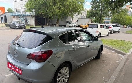 Opel Astra J, 2011 год, 395 000 рублей, 3 фотография