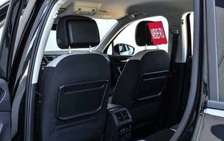 Volkswagen Tiguan II, 2019 год, 3 150 000 рублей, 11 фотография