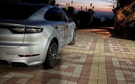 Porsche Cayenne III, 2021 год, 10 700 000 рублей, 4 фотография