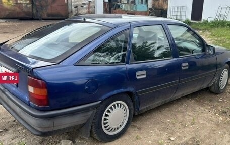 Opel Vectra A, 1992 год, 135 000 рублей, 3 фотография