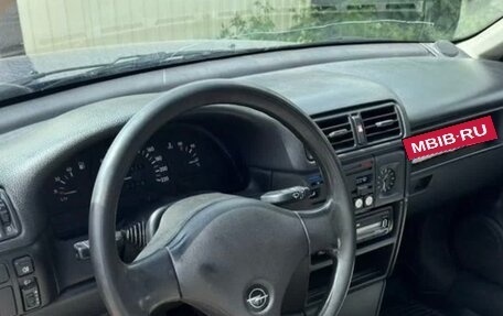 Opel Vectra A, 1992 год, 135 000 рублей, 4 фотография