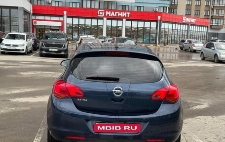 Opel Astra J, 2011 год, 560 000 рублей, 8 фотография