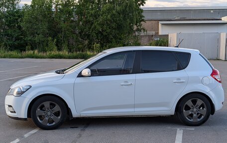 KIA cee'd I рестайлинг, 2012 год, 700 000 рублей, 3 фотография