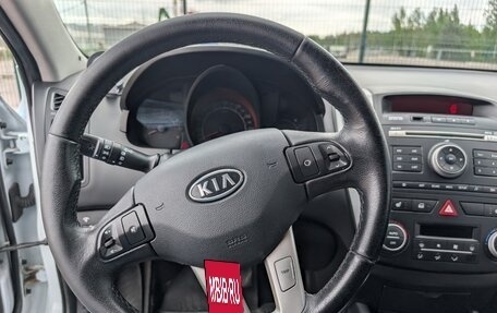 KIA cee'd I рестайлинг, 2012 год, 700 000 рублей, 15 фотография